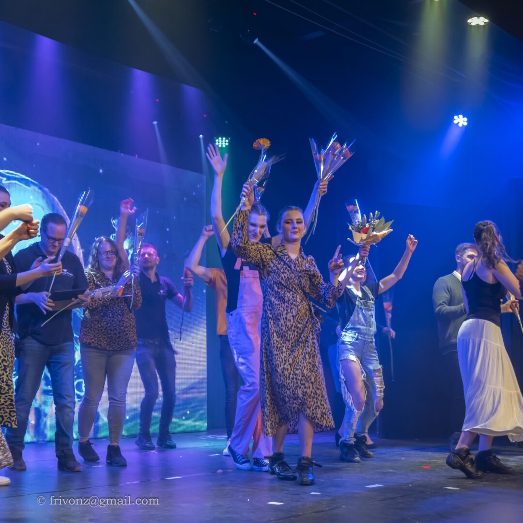 Toneelvereniging Uit & Thuis uit Reeuwijk